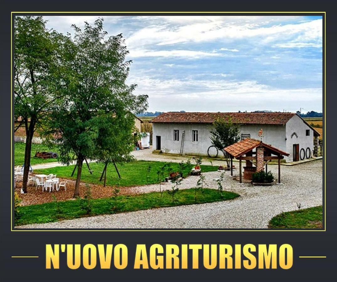 N'Uovo Agriturismo Villa Cassolnovo Exterior foto